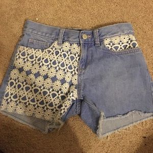 Old navy laced shorts